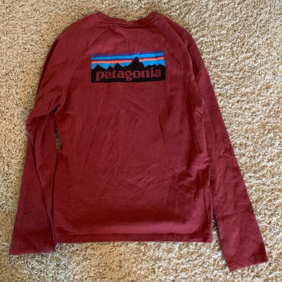 Patagonia Mens Long Sleeve P-6 Logo Maroon Red Small - Picture 2 of 2